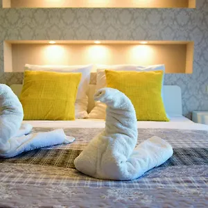 Homely Place Serce Poznania - Stary Rynek - Parking Апартаменты